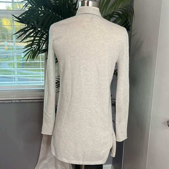 Neiman Marcus The Cashmere Collection/Cardigan - Picture 3 of 8
